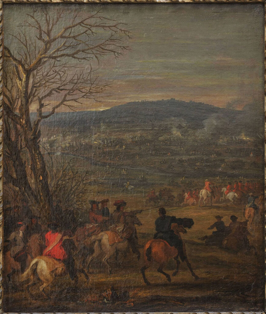Op de voorgrond de Franse legeraanvoerders, in de verte de slag aan de voet van de berg.