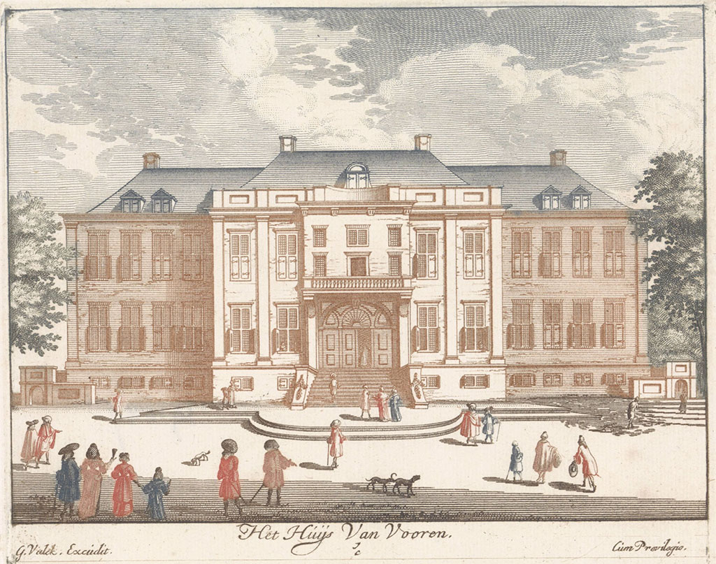 Voorzijde van Paleis Soestdijk, jachtslot van stadhouder Willem III van Oranje-Nassau. Op de voorgrond figuren.