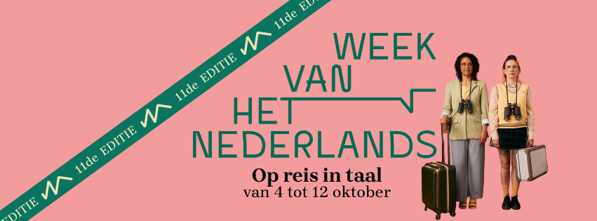 Banner van de Week van het Nederlands met ondertitel Op reis in taal van 4 tot 12 oktober. Tegen een roze achtergrond staan twee vrouwen in reiskleding met een rolkoffer. 