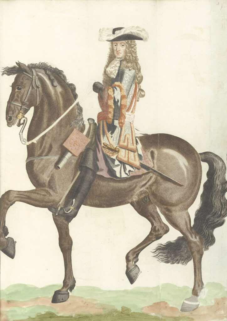 Op een koffiebruin paard dat zijn knieën hoog optrekt zit een lange slanke man fier rechtop. Hij heeft lange krullen, droevige ogen en een grote neus. Hij draagt een zwarte hoed met witte veren. Een bewerkte jas en lange zwarte laarzen.