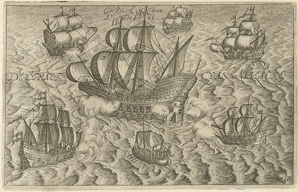 Gravure van schepen op een woelige zee. In het midden een groot, hoog schip en eromheen zes kleinere schepen. De meeste schepen schieten hun kanonnen af. Midden boven staat "De Kraeck van Ste. Thomo", links staat "De Straet" en rechts "van Malacke".