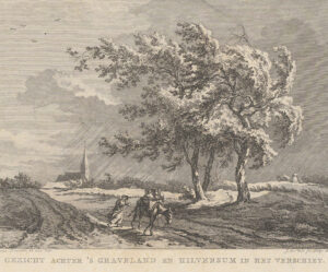 Landschap met links op de achtergrond een kerk en recht op de achtergrond een molen. Vanaf de kerk een pad waarop een zwaar beladen ezel met daarachter een vrouw met een zweep in haar hand. Langs de weg staan drie grote bomen die veel wind vangen. Het regent pijpenstelen, de vrouw houdt haar hoed vast.