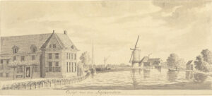 Rechts een brede trekvaart die een bocht naar links maakt, aan de buitenkant van de bocht staat een molen met daarnaast een huis en een schuur. Over de kant loopt een paard met een ruiter erop. Het paard trekt een trekschuit die net zichtbaar wordt vanuit de bocht. Rechts op het water een roeibootje, links op de kant een grote statige boerderij of een bescheiden stenen huis.