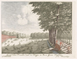 De hertenkamp van Paleis Soestdijk, jachtslot van stadhouder Willem III van Oranje-Nassau. Rechts een weg, waarop enkele wandelaars lopen.