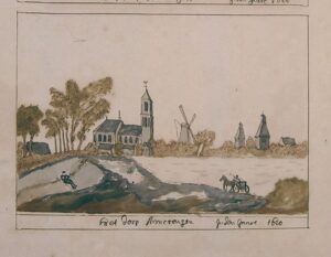 Gravure van een landschap, rechts is het vlak, links iets hoger met bomen. Achter het heuveltje een dak. In de verte op de vlakte van links naar rechts een kerk, een molen twee torens en nog een dak. Op de voorgrond iemand op een wagen, rechts ligt iemand.